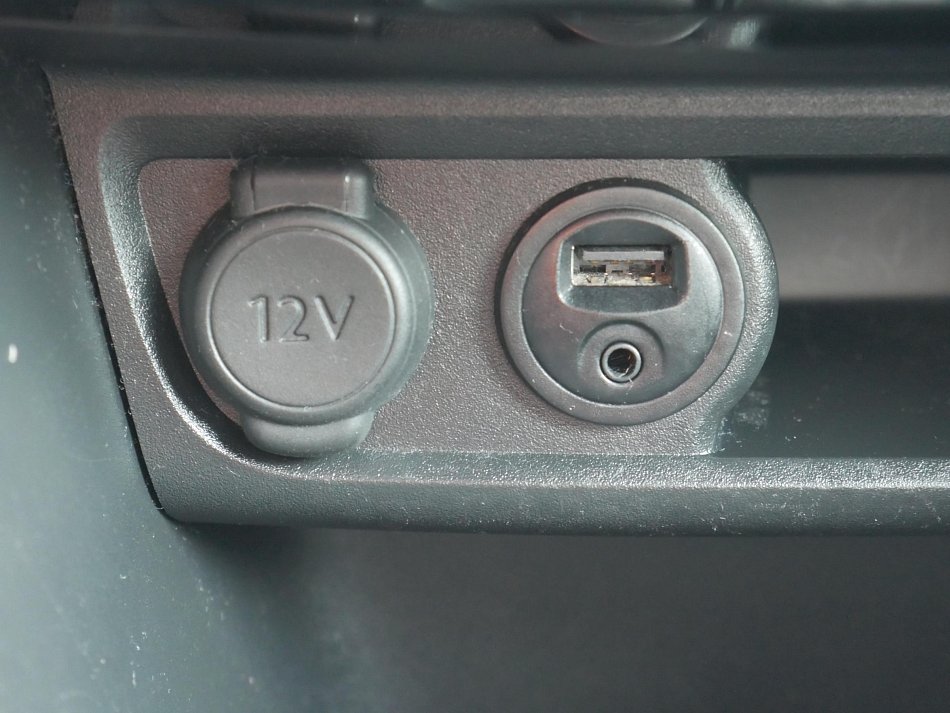 Peugeot 2008 1.2 PT Access