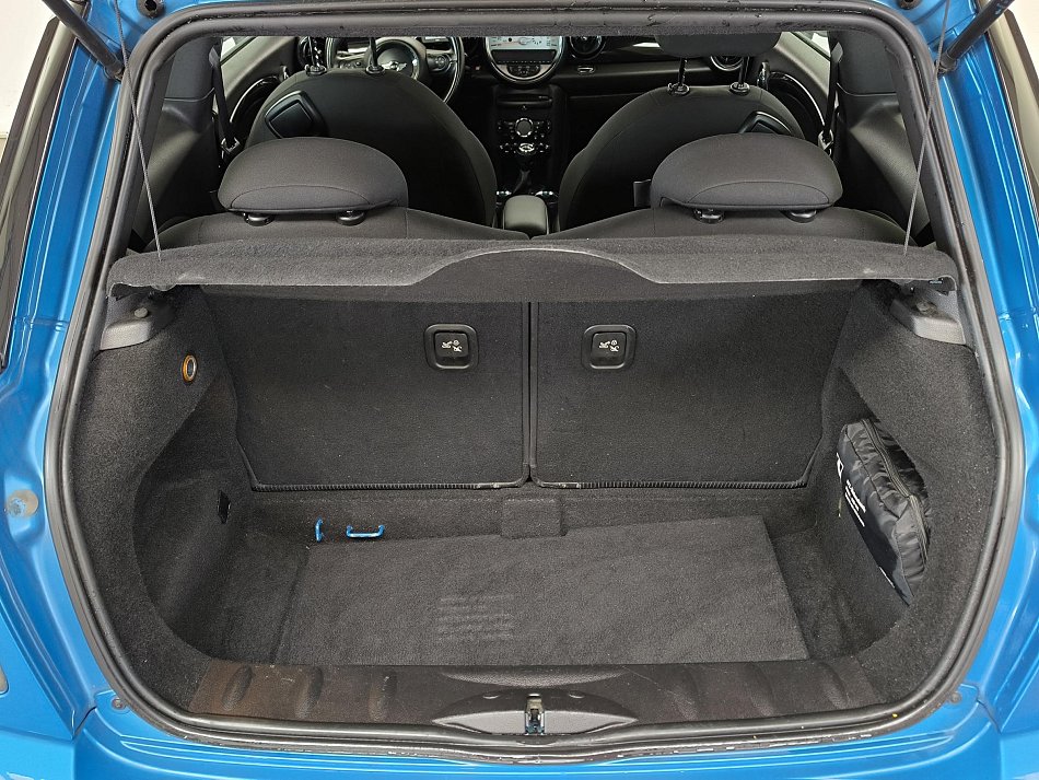 Mini Cooper 1.6 i 