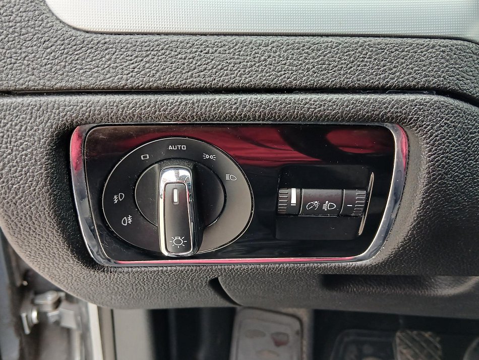 Škoda Superb II 2.0TDi 