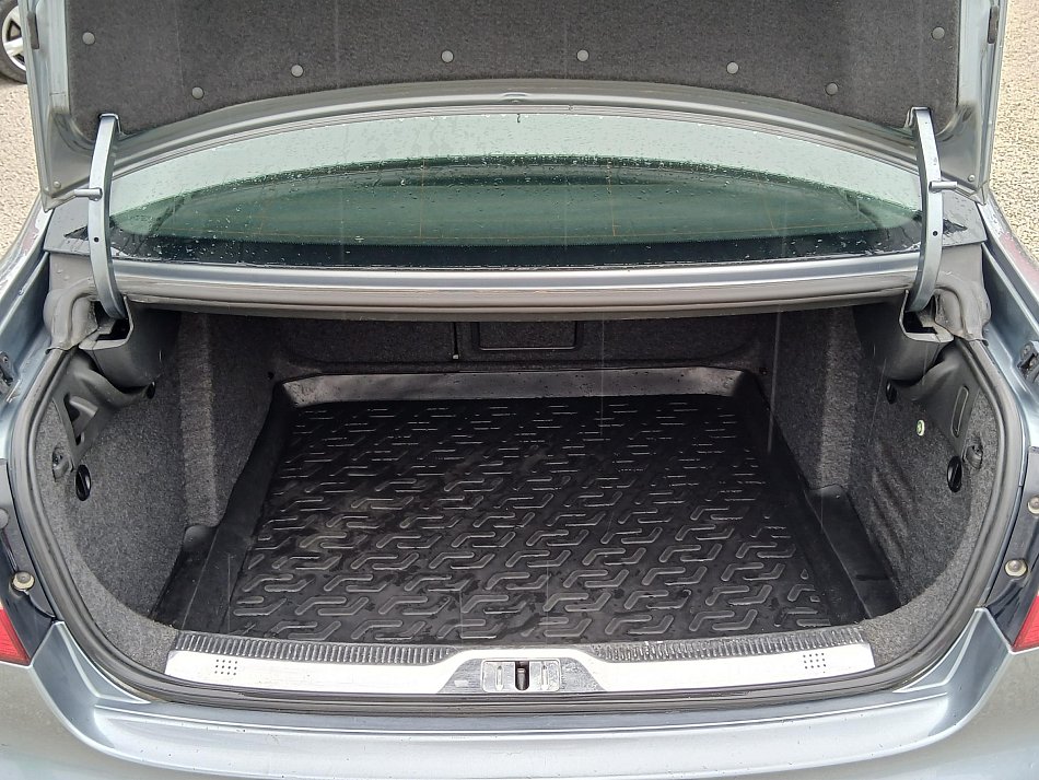 Škoda Superb II 2.0TDi 