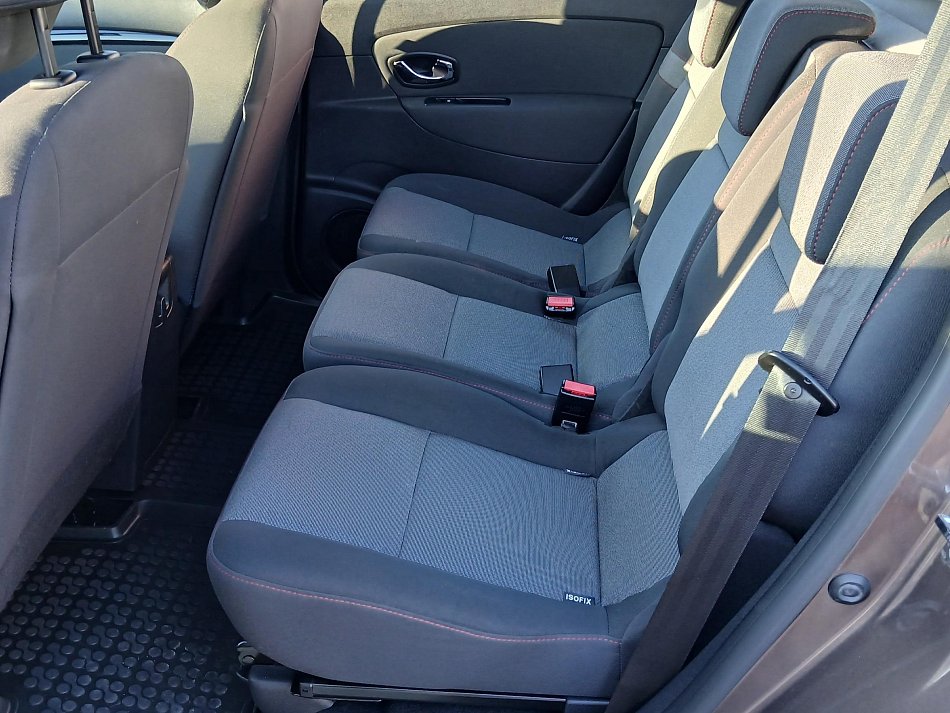 Renault Scénic 1.5 dCi 