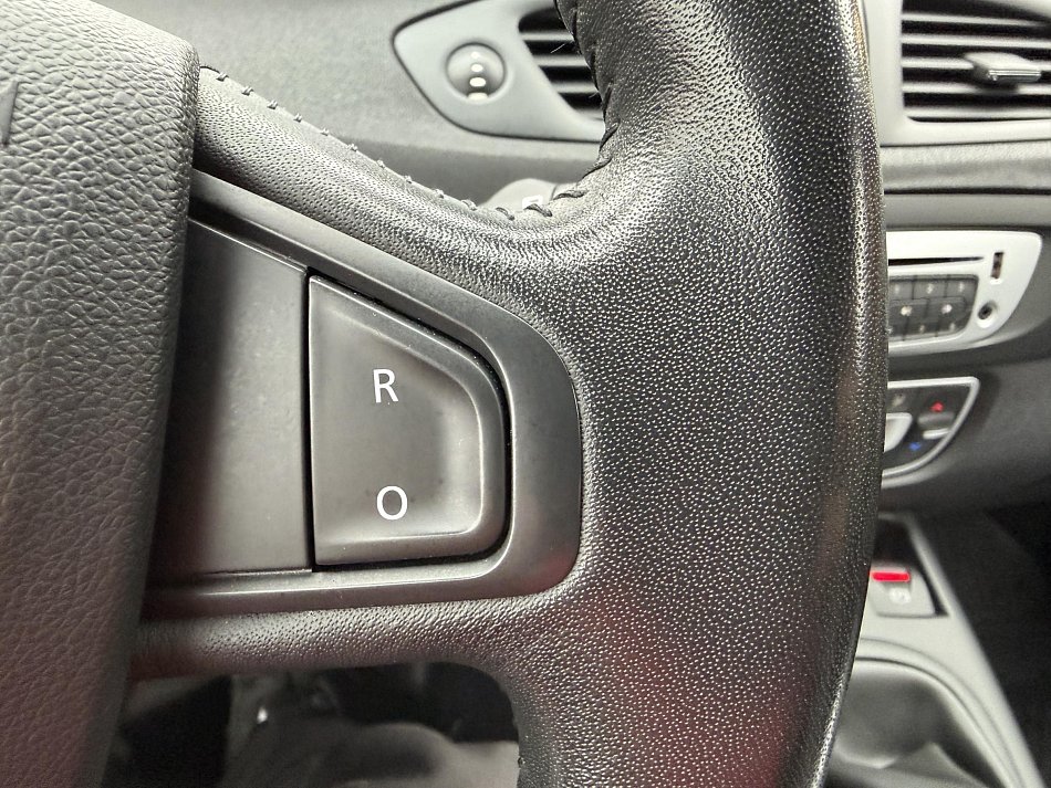 Renault Scénic 1.5 dCi 