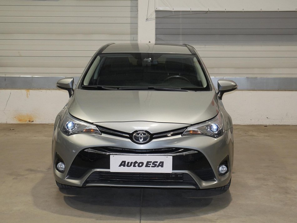 Toyota Avensis 2.0 D-4D 
