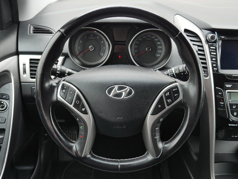 Hyundai I30 1.4 i 