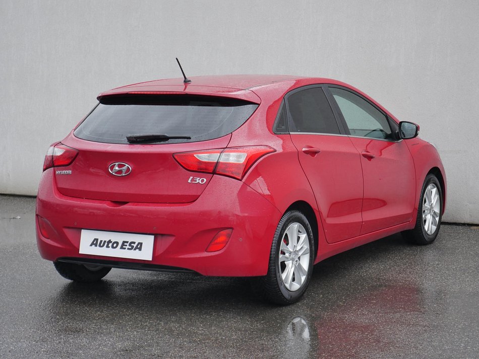 Hyundai I30 1.4 i 