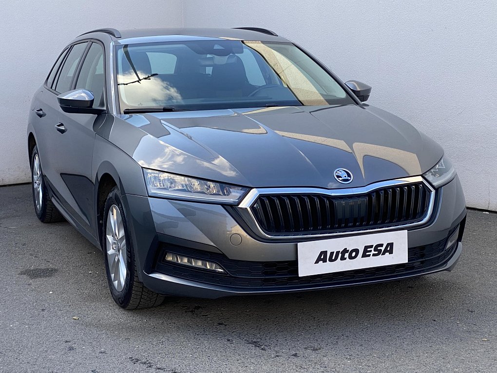 Škoda Octavia IV 1.0TSi Ambition e-TEC