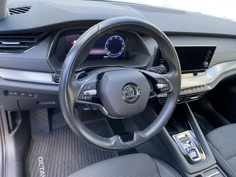 Škoda Octavia IV 1.0TSi Ambition e-TEC