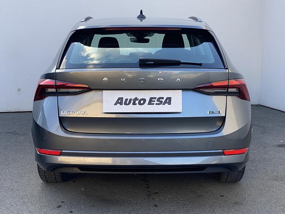 Škoda Octavia IV 1.0TSi Ambition e-TEC