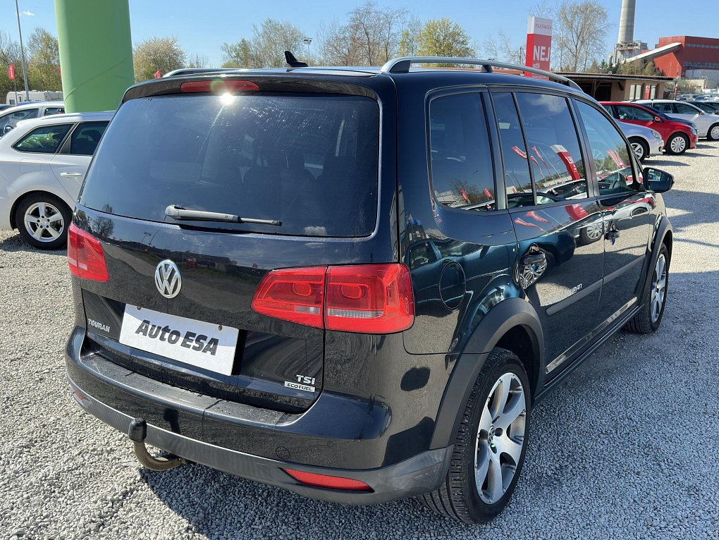 Volkswagen Touran 2.0 TDi 