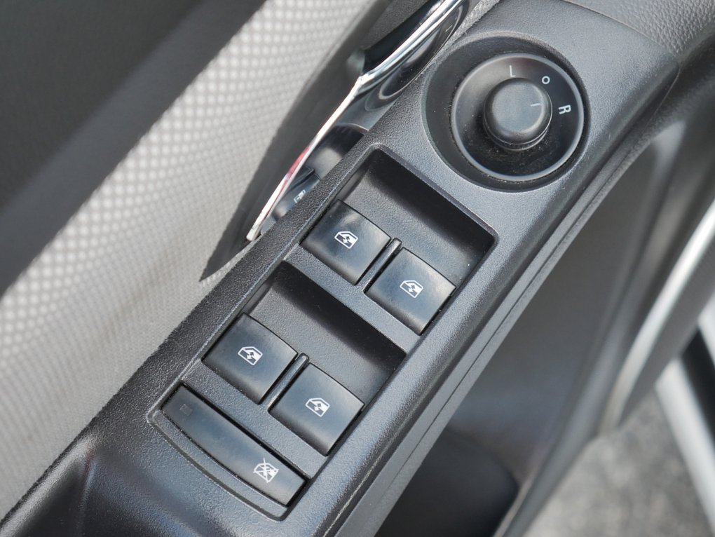 Chevrolet Cruze 1.6i 