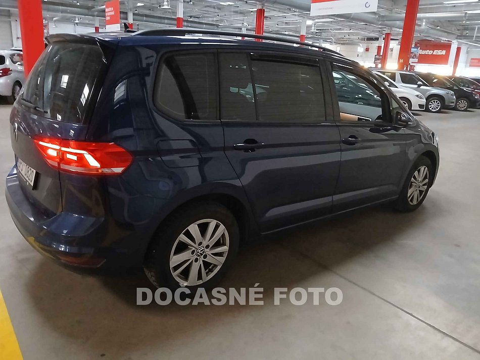 Volkswagen Touran 1.5 