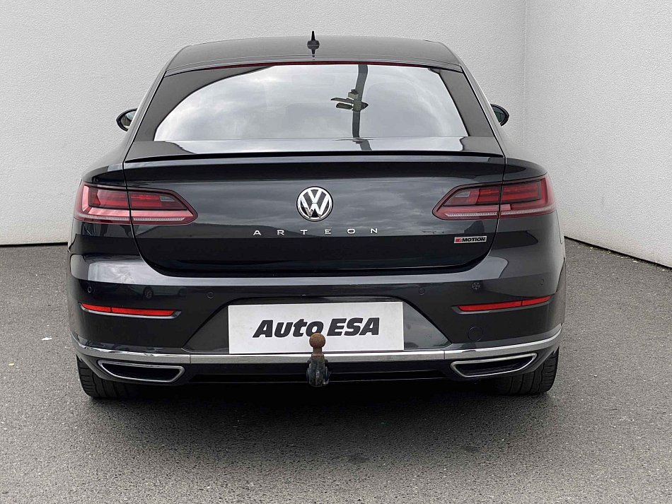 Volkswagen Arteon 2.0 TSi R-Line 4x4