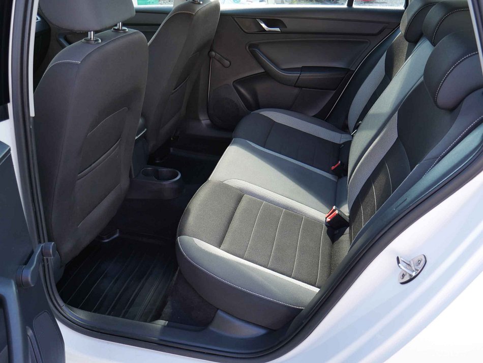 Škoda Rapid 1.2TSi Ambition