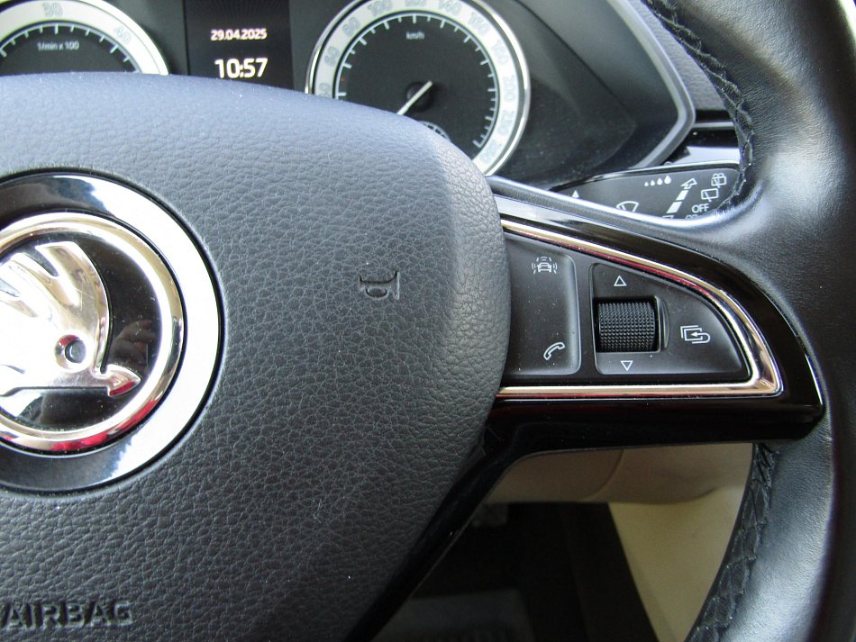 Škoda Superb III 2.0 TDi L&K