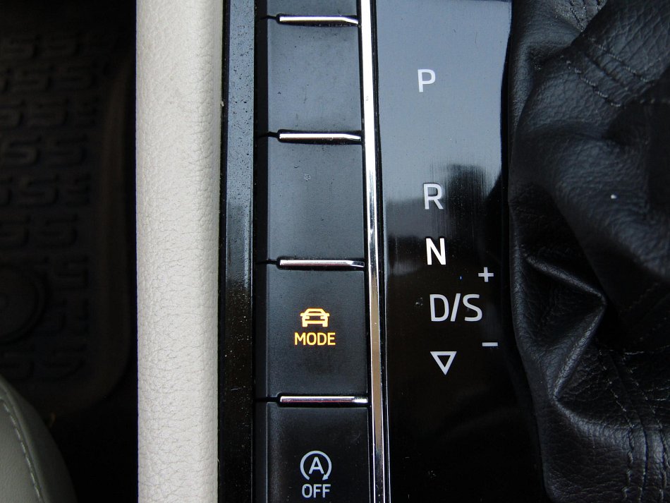 Škoda Superb III 2.0 TDi L&K