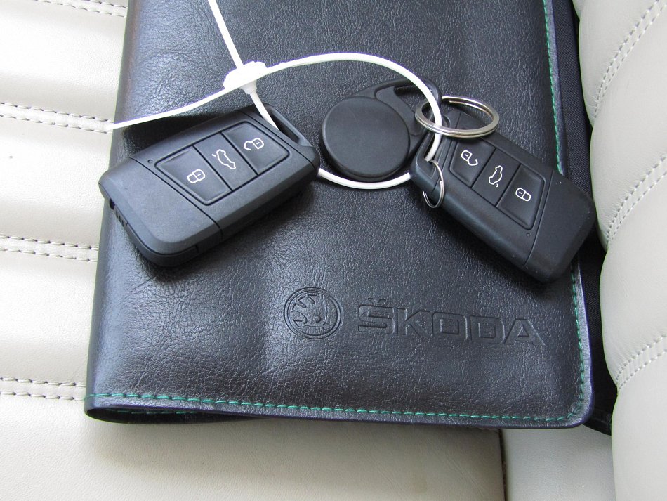 Škoda Superb III 2.0 TDi L&K