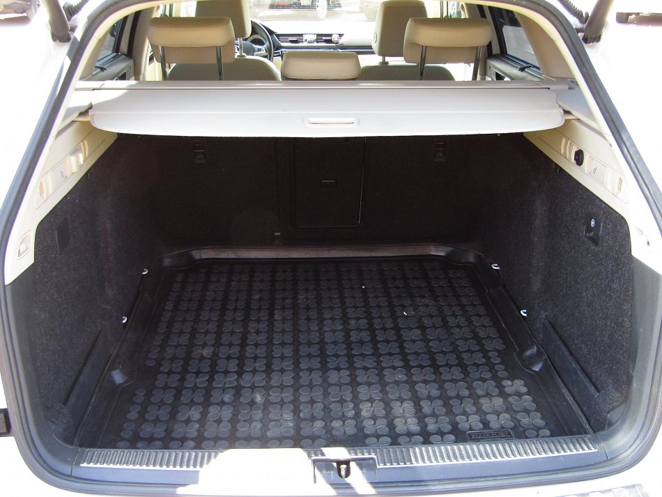 Škoda Superb III 2.0 TDi L&K