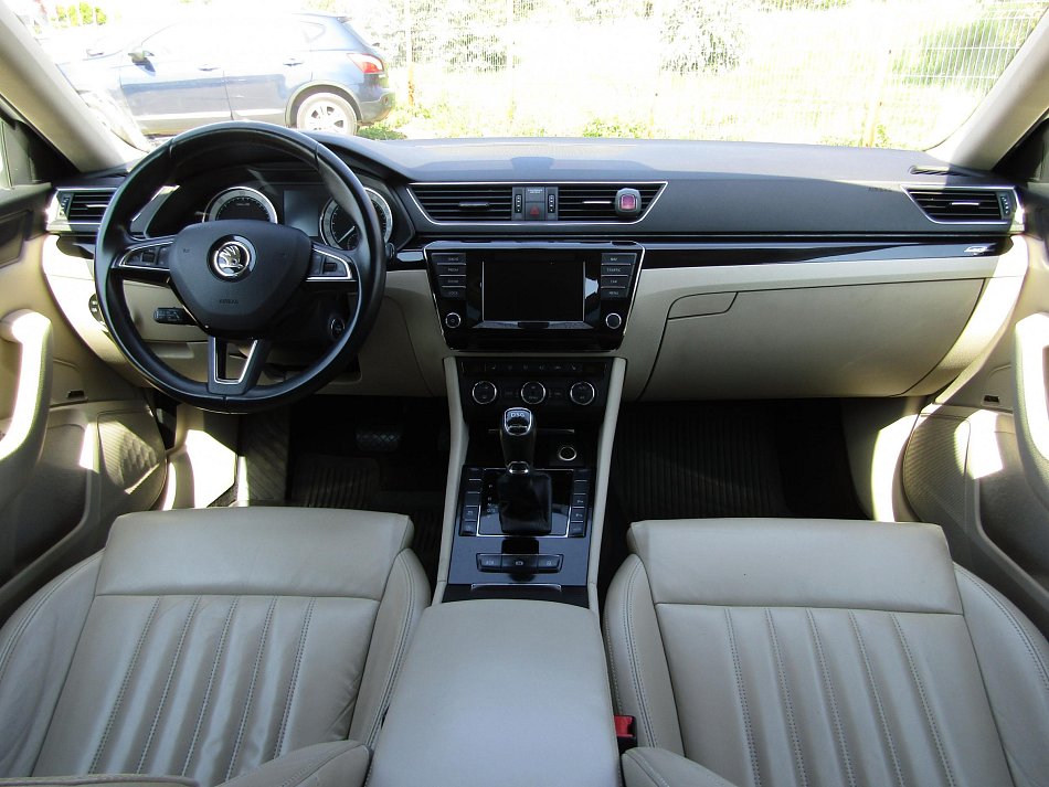 Škoda Superb III 2.0 TDi L&K