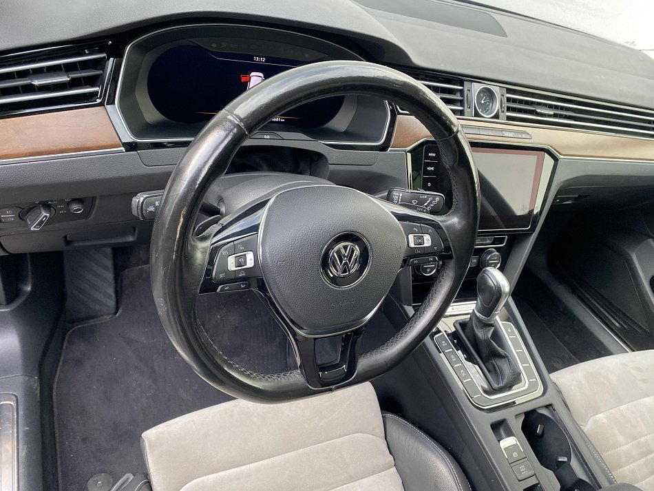 Volkswagen Passat 2.0 TDi Highline 4Motion
