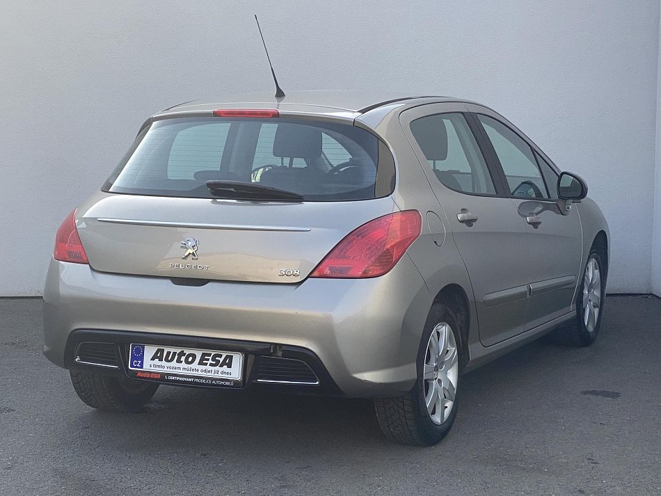 Peugeot 308 1.4 VTi 