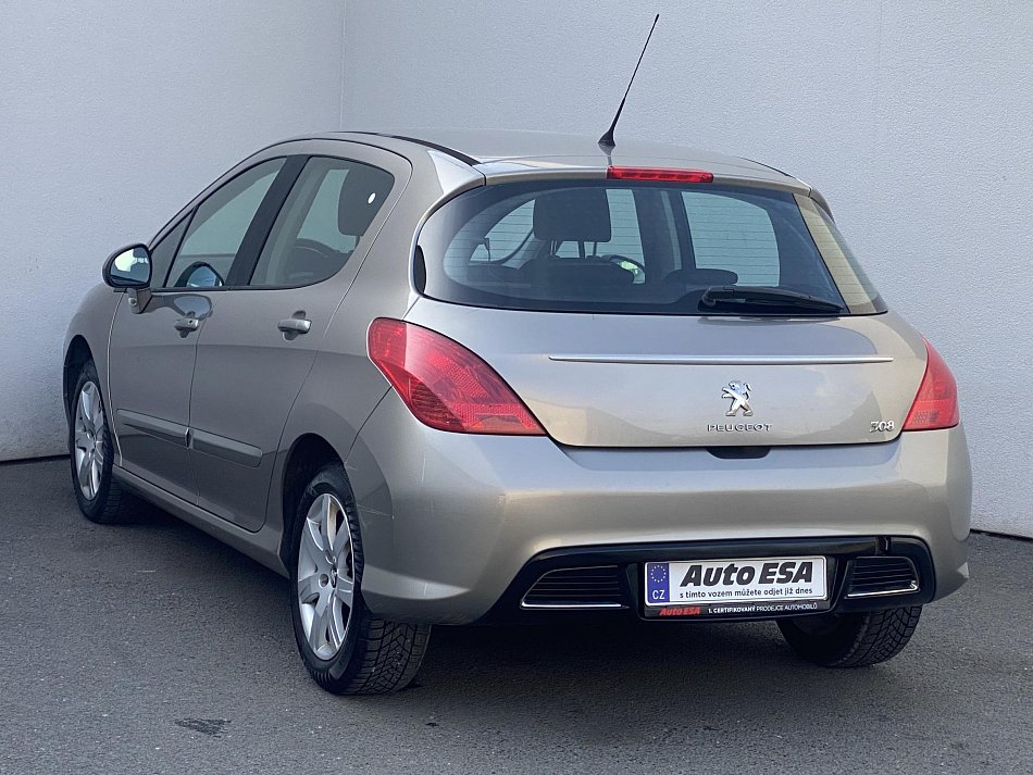 Peugeot 308 1.4 VTi 