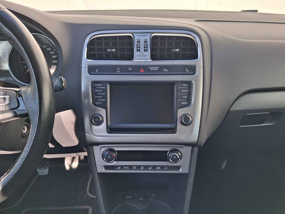 Volkswagen Polo 1.2 TSi Highline