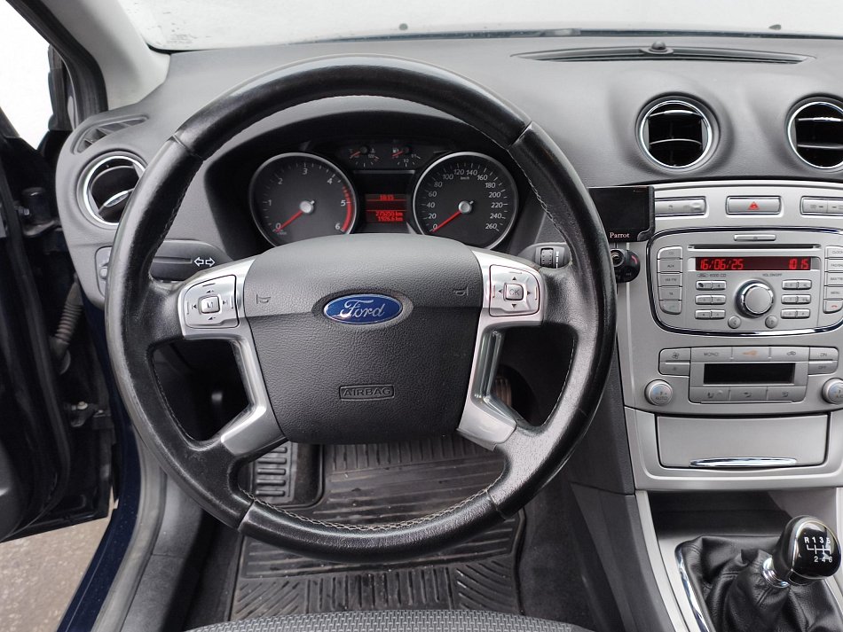 Ford Mondeo 1.8TDCi 