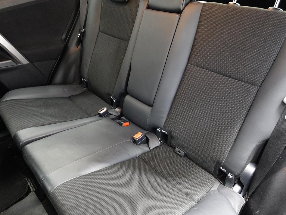 Toyota RAV4 2.0i  4x4