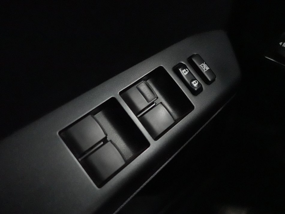 Toyota RAV4 2.0i  4x4