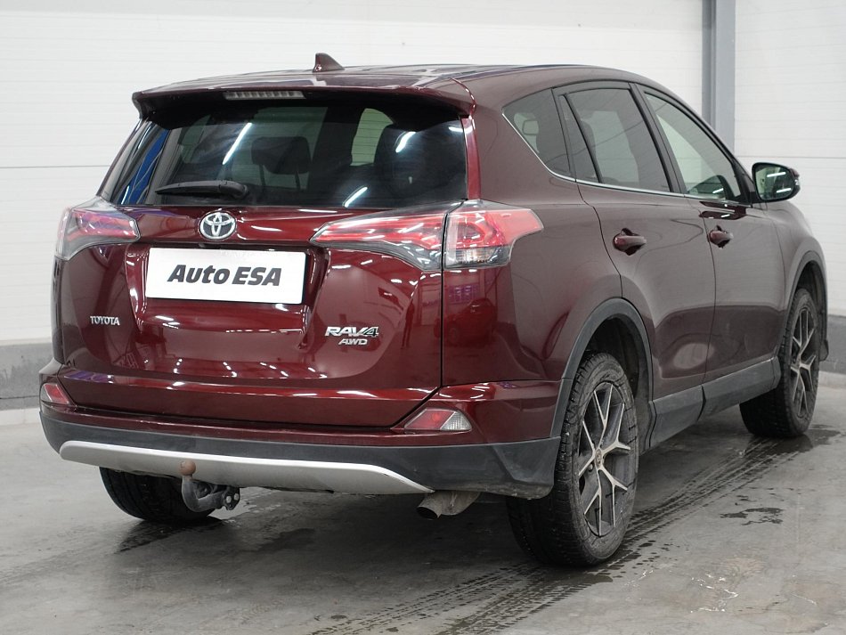 Toyota RAV4 2.0i  4x4