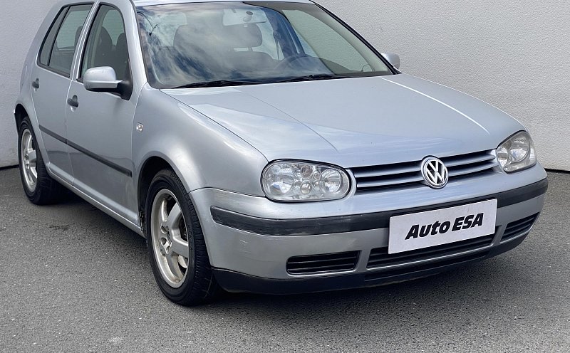 Volkswagen Golf 1.9TDi 