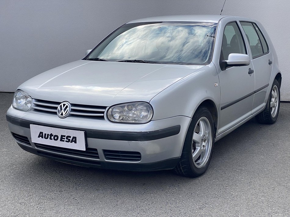 Volkswagen Golf 1.9TDi 