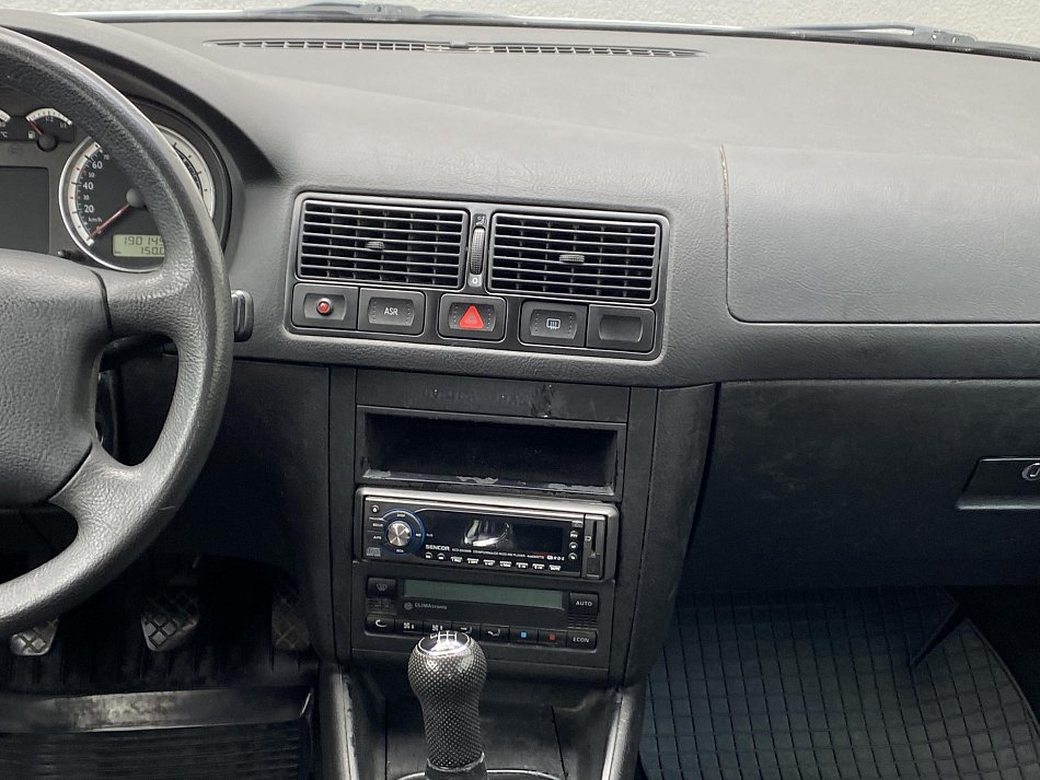 Volkswagen Golf 1.9TDi 