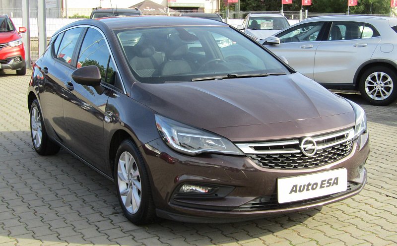 Opel Astra 1.4 T 