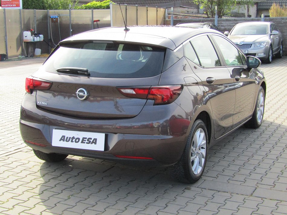 Opel Astra 1.4 T 
