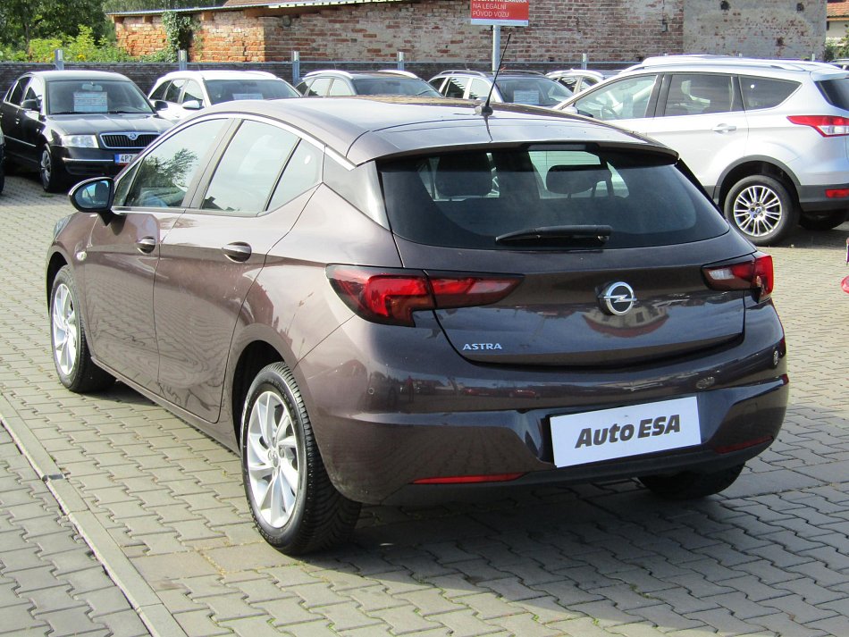 Opel Astra 1.4 T 