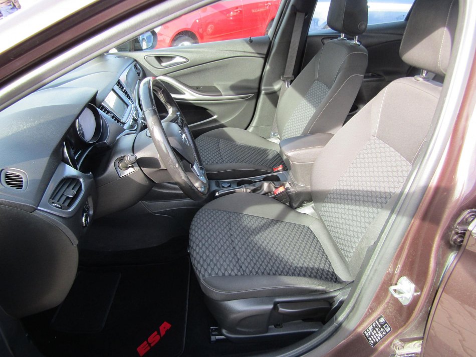 Opel Astra 1.4 T 