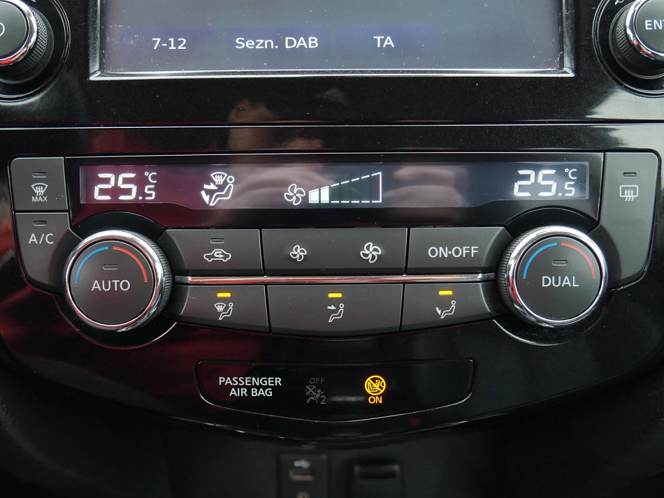 Nissan X-Trail 1.6 DiG-T Tekna