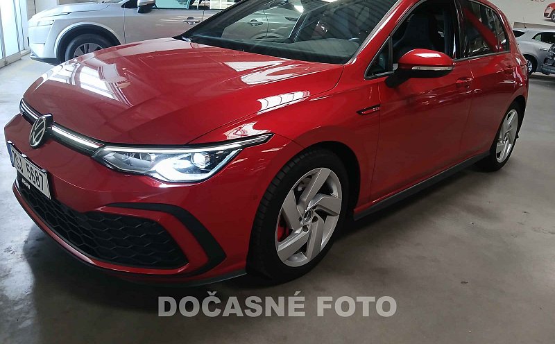 Volkswagen Golf 2.0 TSI 