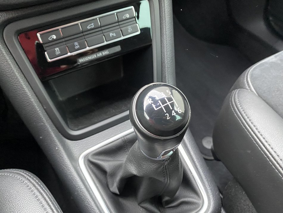 Volkswagen Sharan 2.0 TDI 