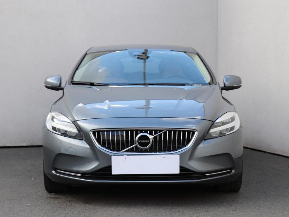 Volvo V40 2.0d3 