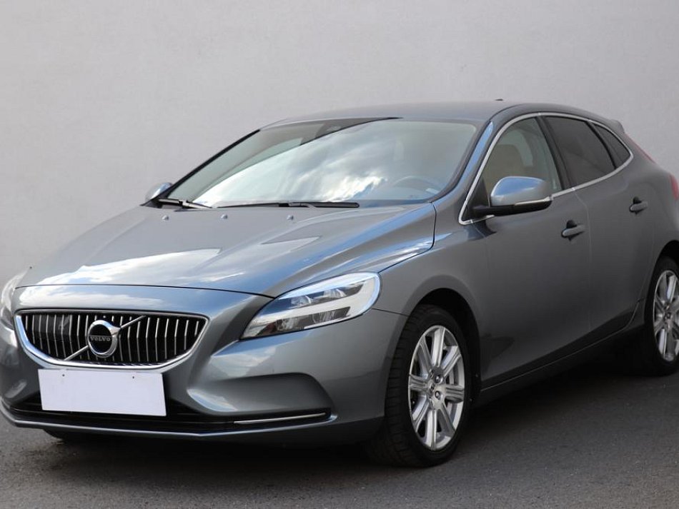 Volvo V40 2.0d3 