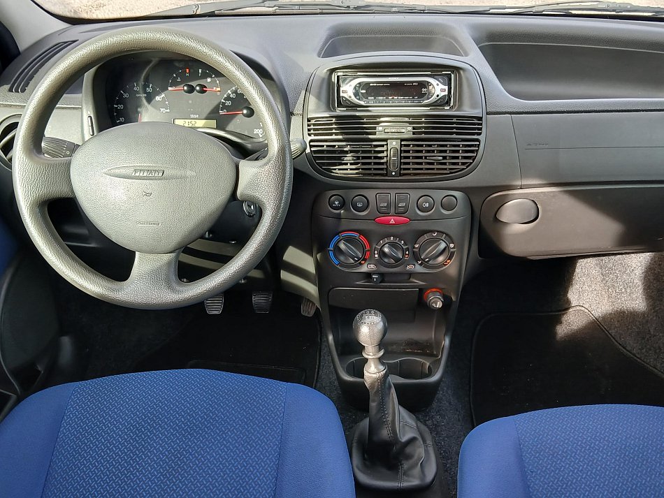 Fiat Punto 1.2i 