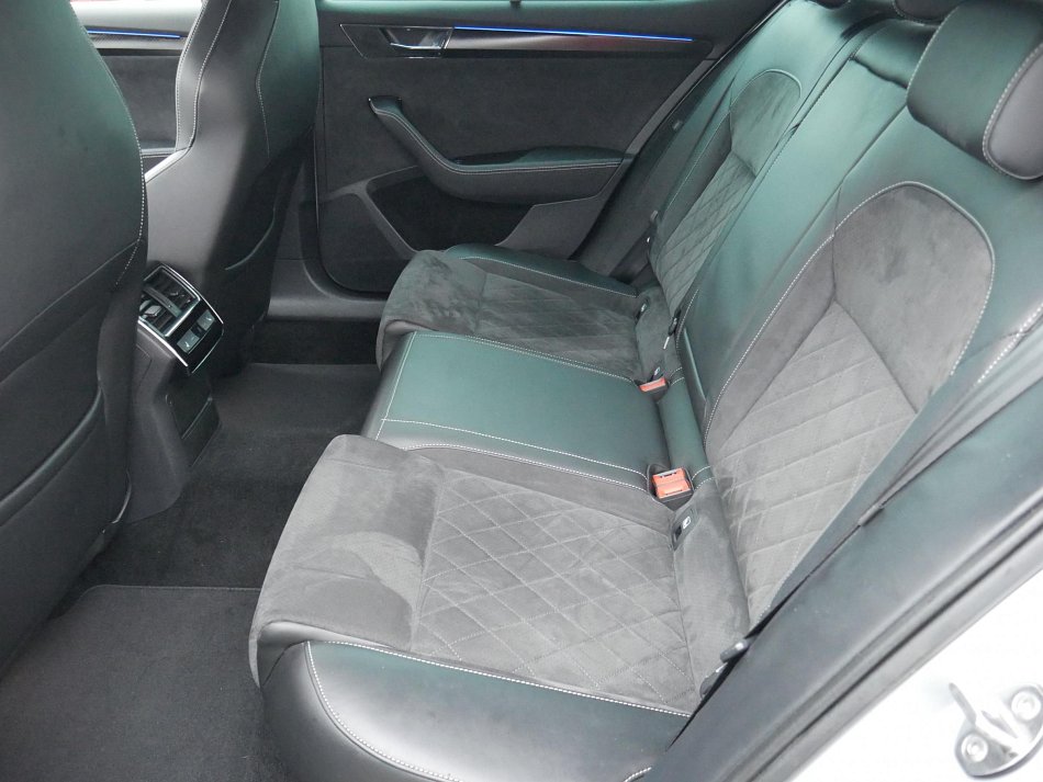 Škoda Superb III 2.0TDi SportLine 4x4