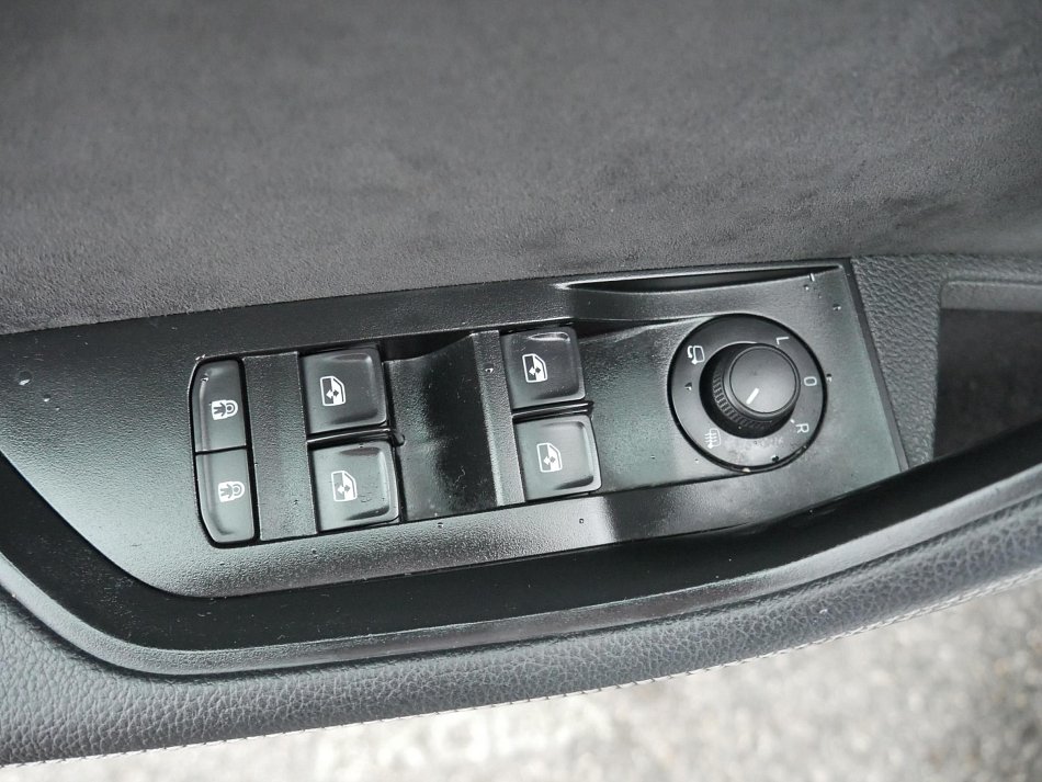 Škoda Superb III 2.0TDi SportLine 4x4