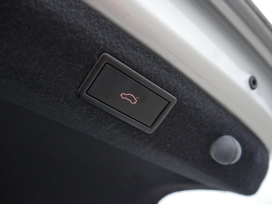 Škoda Superb III 2.0TDi SportLine 4x4