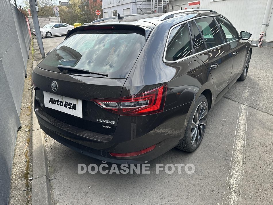 Škoda Superb 2.0 TDi 