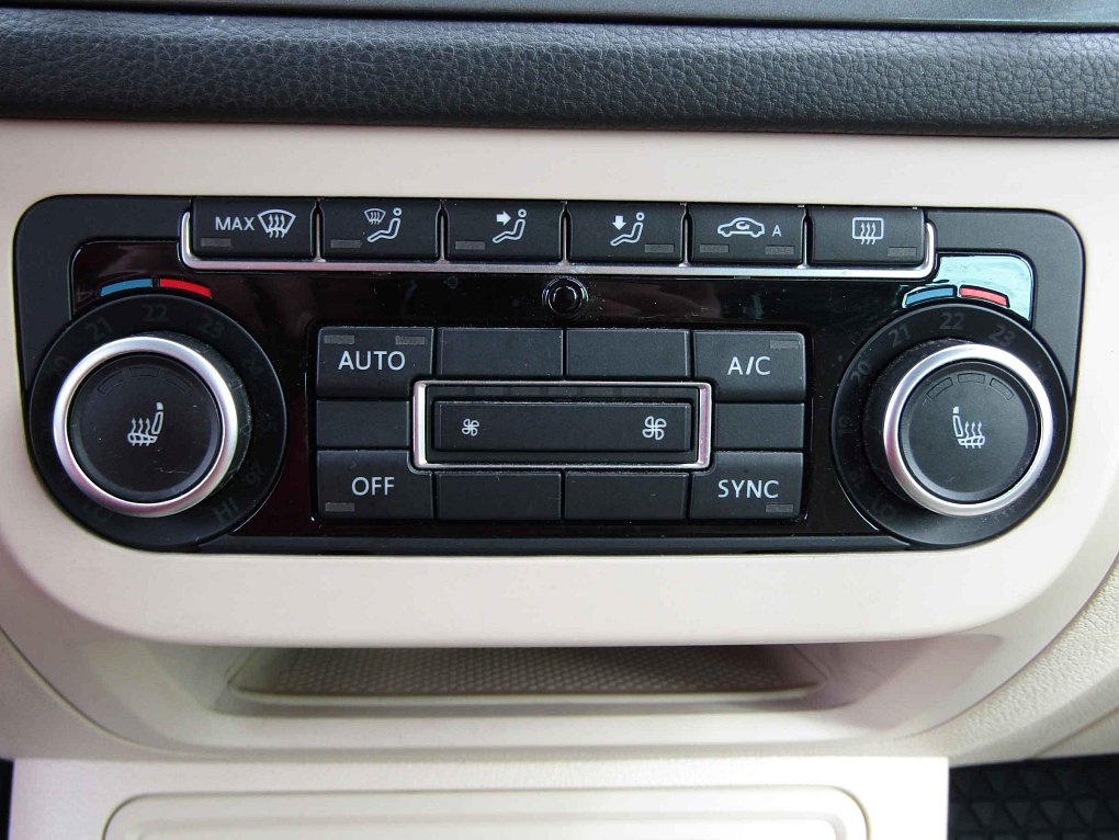 Volkswagen Tiguan 2.0 TSi  4x4