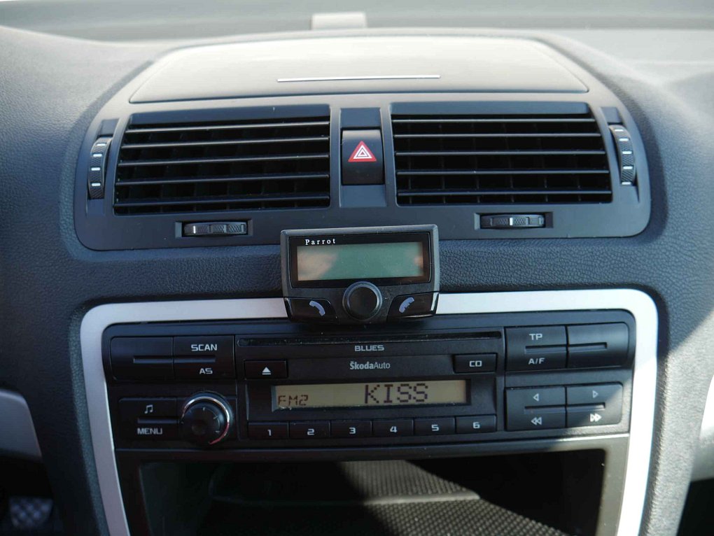 Škoda Octavia II 1.6TDI Ambiente