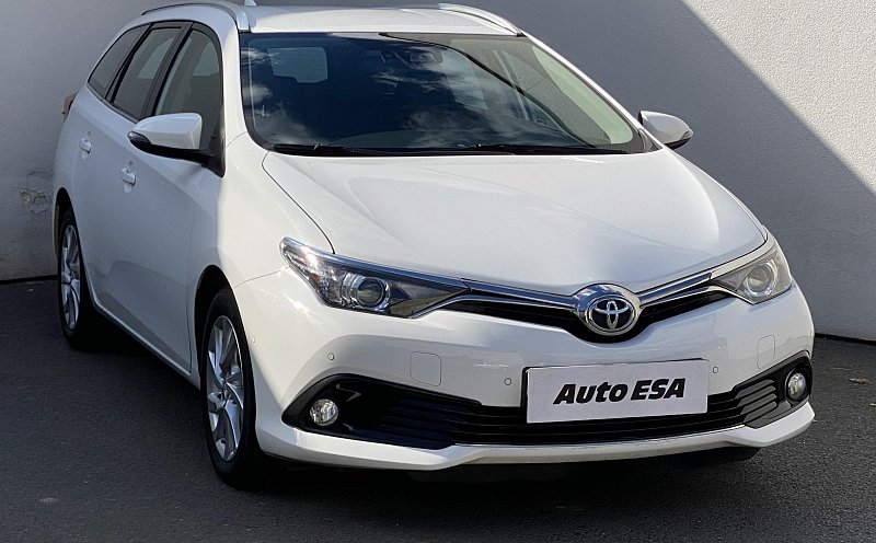 Toyota Auris 1.6 i 